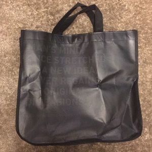 Men’s Lululemon bag